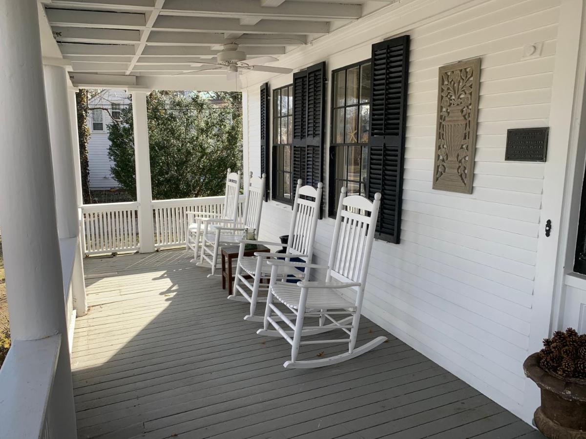 Olde Captains Inn Yarmouth Port Eksteriør billede
